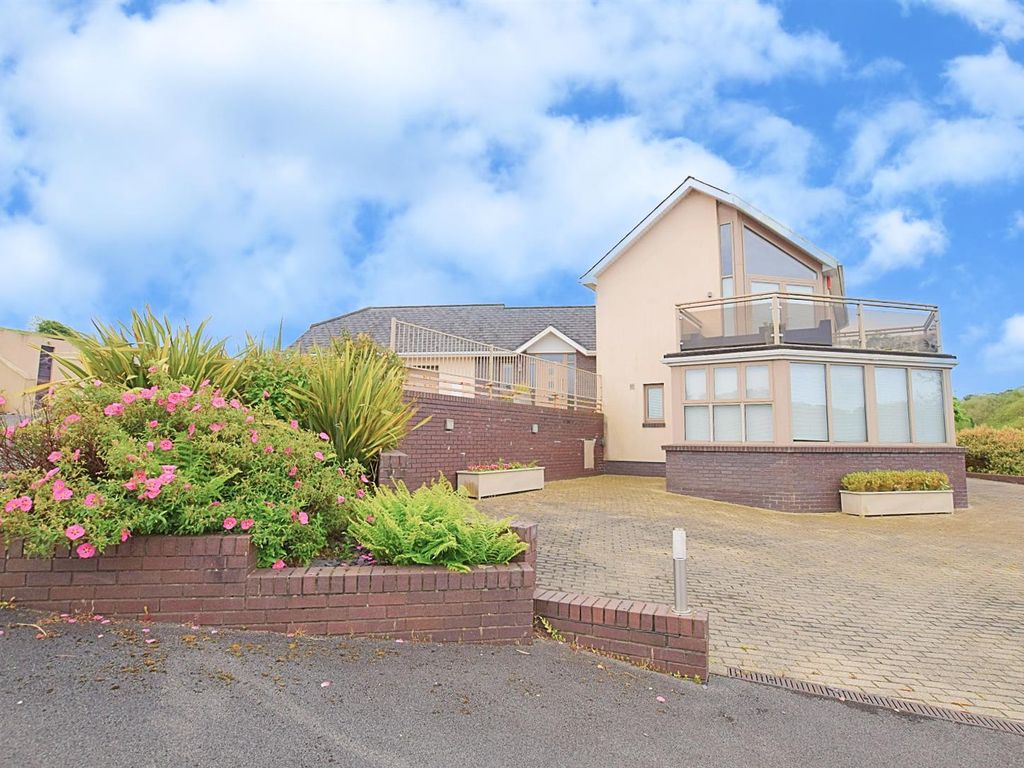 4 bed detached house for sale in Tresaith, Cardigan SA43 Zoopla