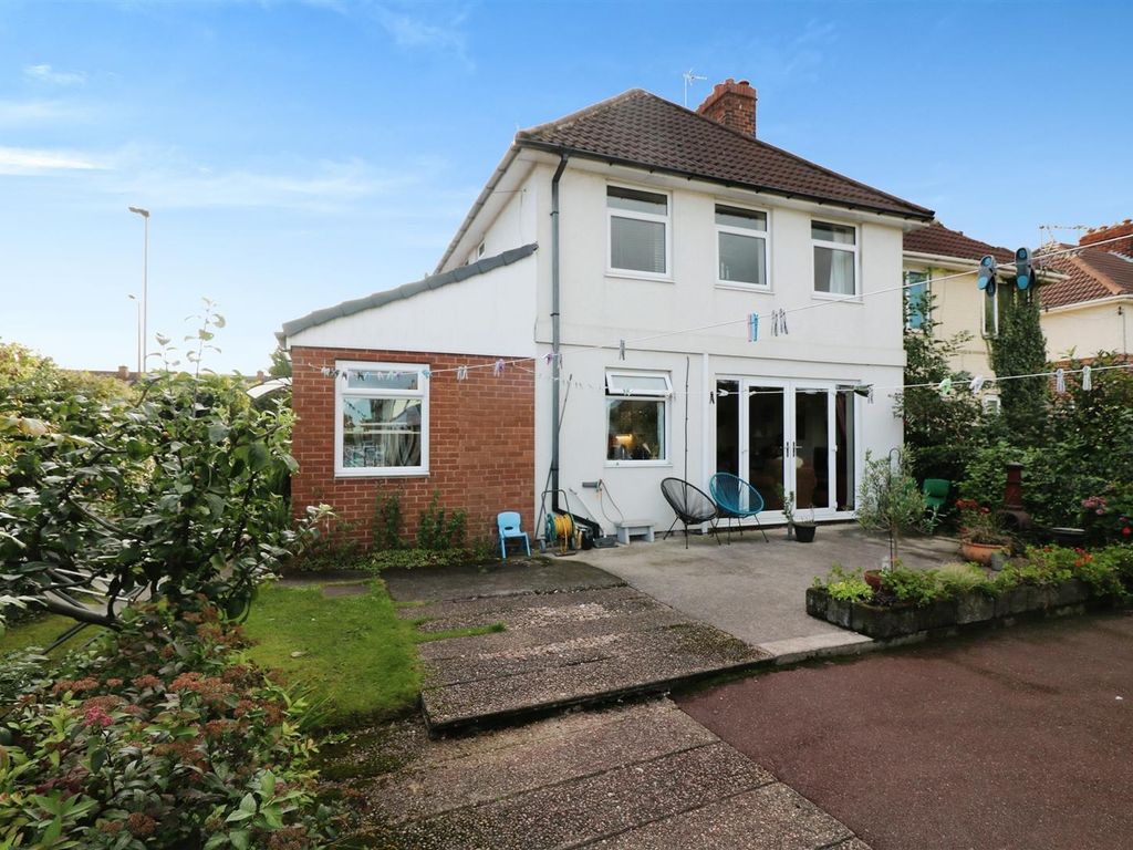 3 bed semidetached house for sale in Flanderwell Lane, Sunnyside
