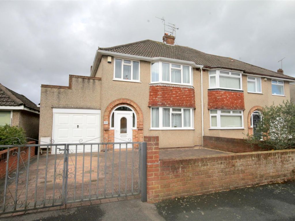 3 bed semidetached house for sale in Leap Valley Crescent, Downend