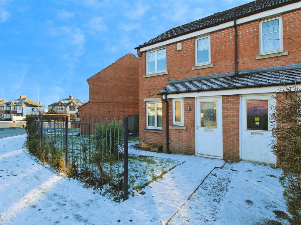 2 bed end terrace house for sale in Reevy Road, Bradford BD6, £130,000