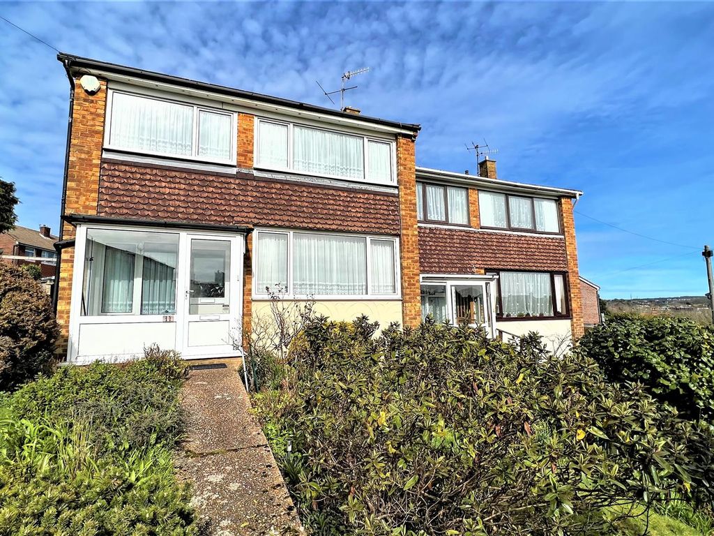 3 bed semidetached house for sale in Briers Avenue, Hastings TN34 Zoopla