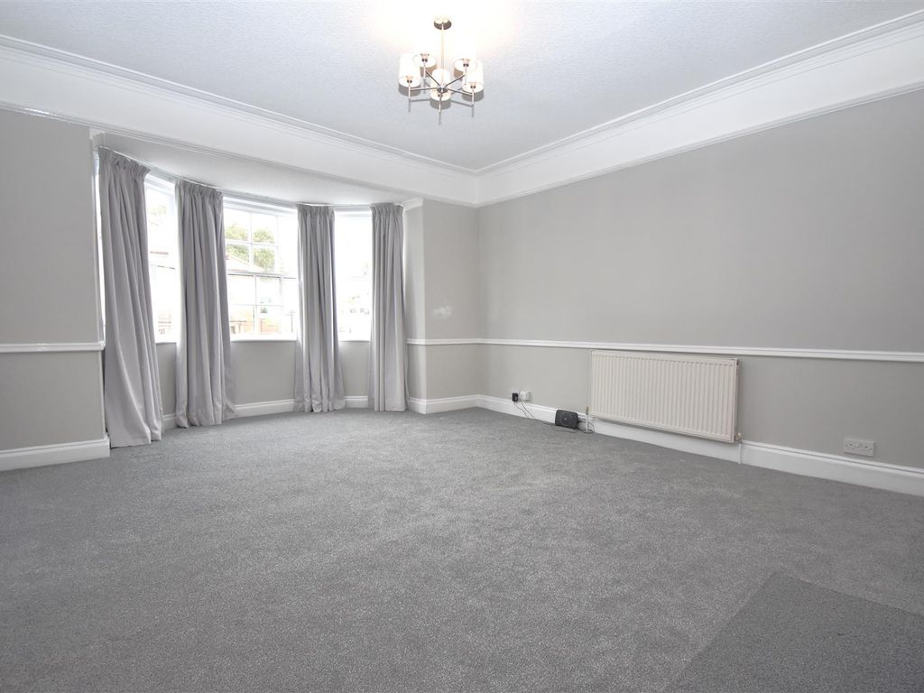2 bed property to rent in Front Street, York YO24, £1,000 pcm
