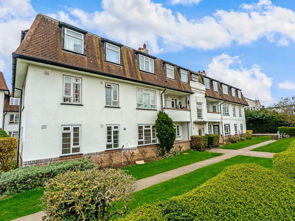 2 bed flat for sale in Grosvenor Court, London Road, Morden SM4 Zoopla