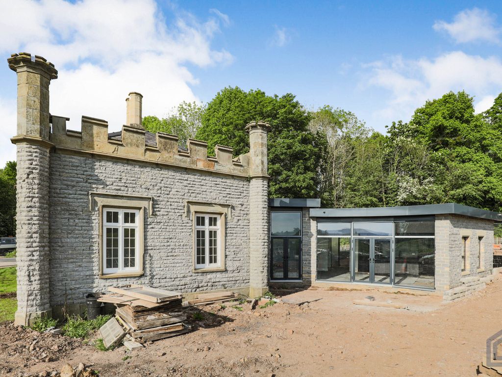 4 bed detached house for sale in Severn Stoke Bank, Worcester WR8, £