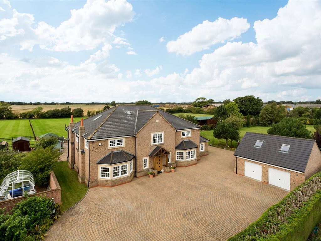 6 bed detached house for sale in York Road, Cliffe, Selby YO8, £1,250,000 Zoopla