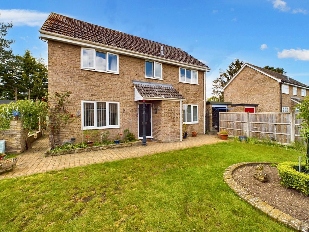 4 bed detached house for sale in Nunnery Drive, Thetford, Norfolk IP24