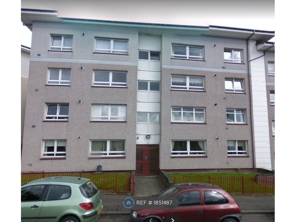 3 bed flat to rent in Milton Street, Airdrie ML6, £630 pcm Zoopla