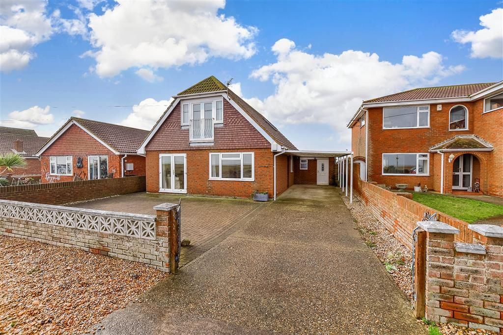 4 bed detached house for sale in Coast Drive, Lydd On Sea, Kent TN29, £
