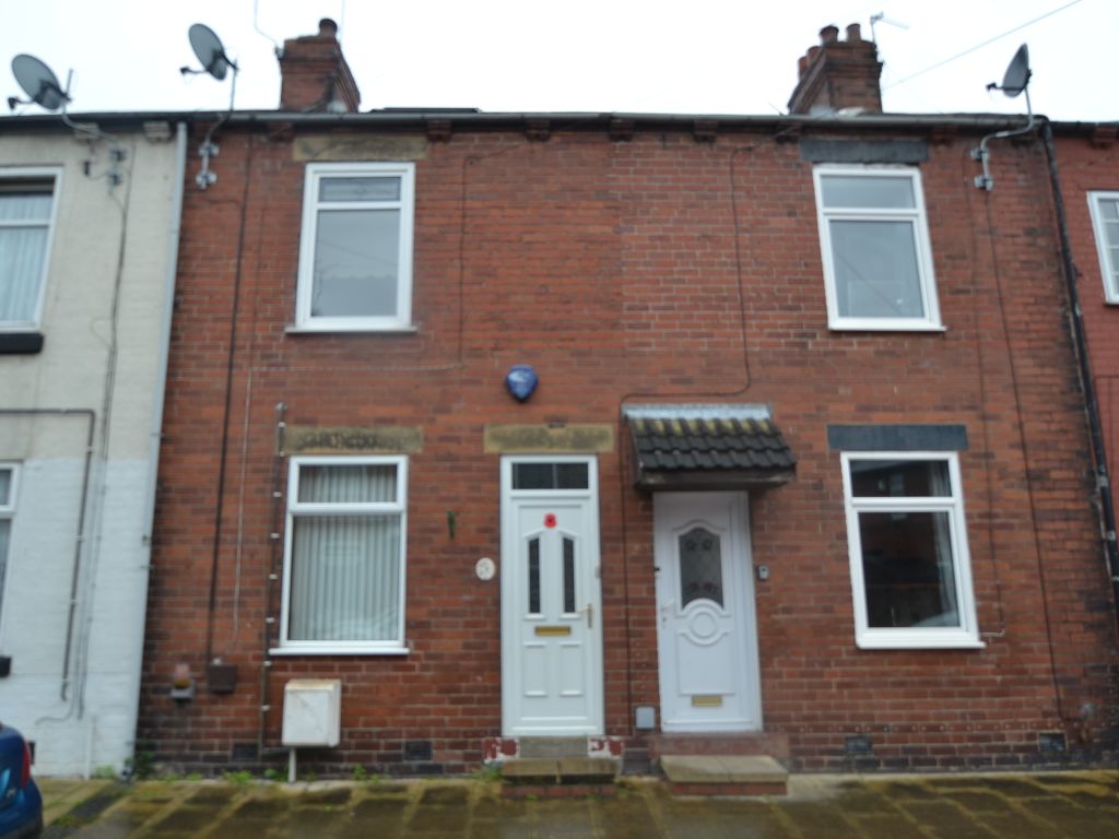2 bed terraced house for sale in Poplar Terrace, South Elmsall