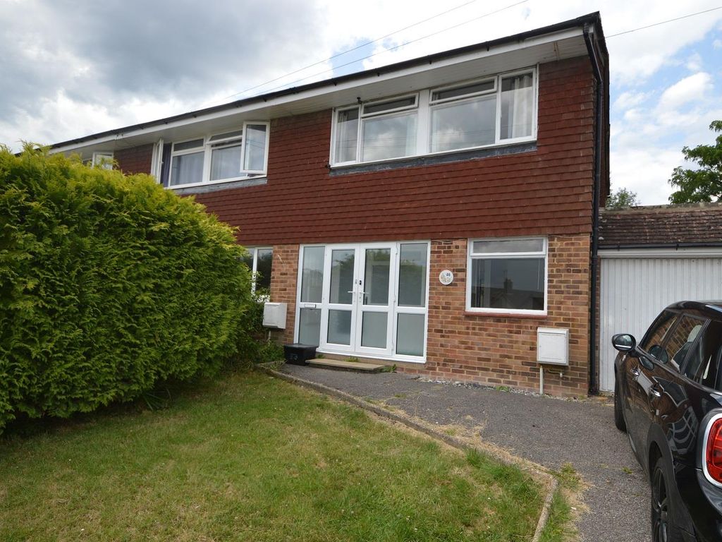 3 bed property to rent in Windsor Place, Crowborough TN6 Zoopla