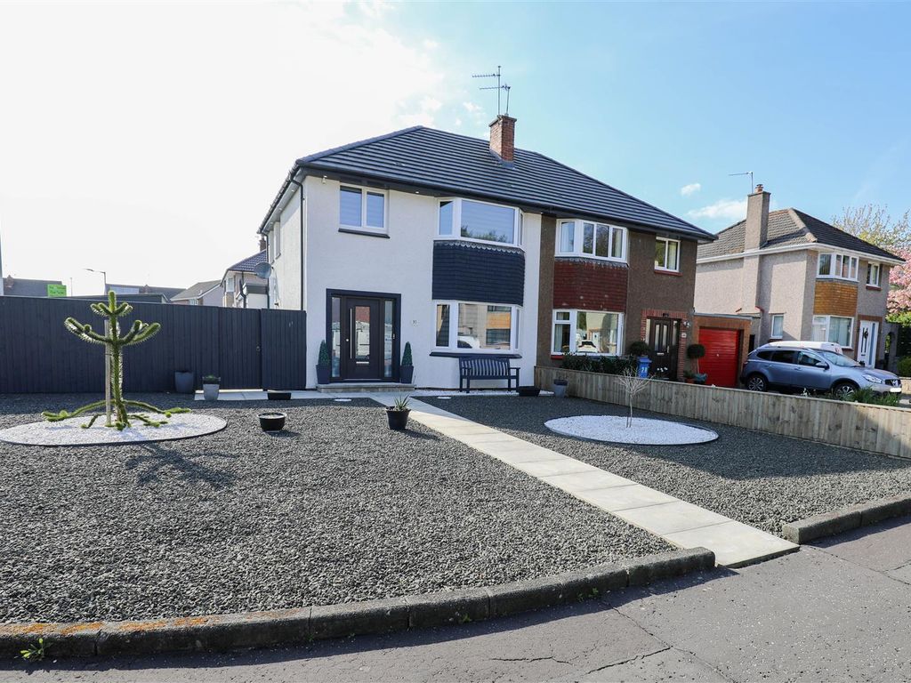 3 bed semidetached house for sale in Gleneagles Gardens, Kirkcaldy KY2