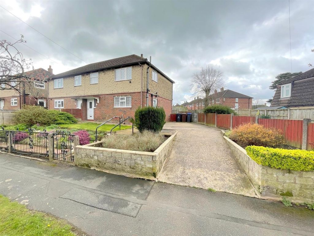 3 bed semidetached house for sale in Haregate Road, Leek ST13 Zoopla