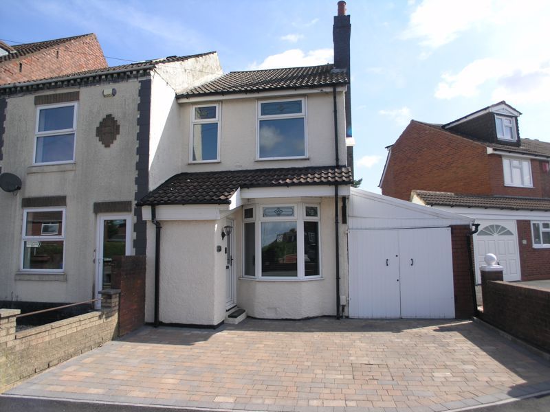 2 bed semidetached house for sale in Olive Lane, Halesowen B62 Zoopla