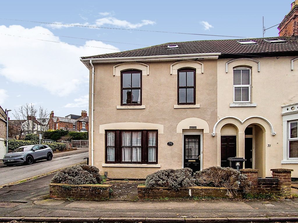 4 bed end terrace house for sale in Clifton Street, Swindon SN1 Zoopla