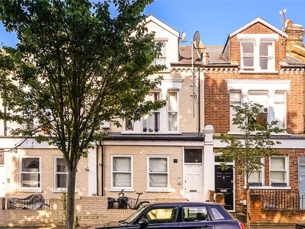 2 bed flat for sale in Barmouth Road, London SW18, £450,000 Zoopla