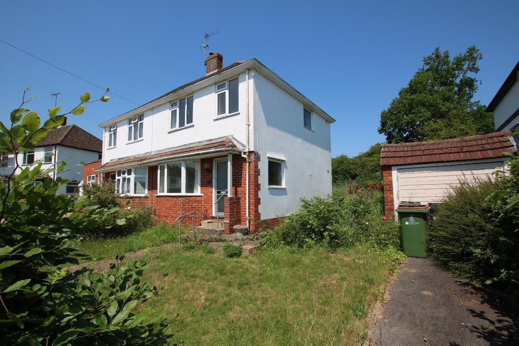 3 bed semidetached house for sale in Hilley Field Lane, Fetcham KT22