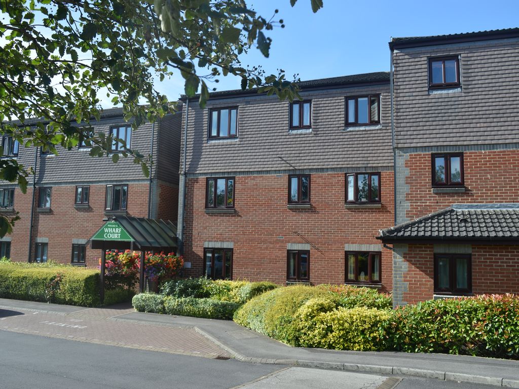 2 bed property for sale in Spa Road, Melksham SN12 Zoopla