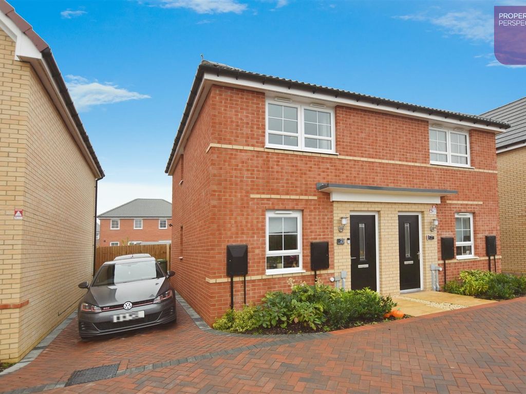 2 bed semidetached house for sale in Almond Avenue, Whittlesey PE7, £