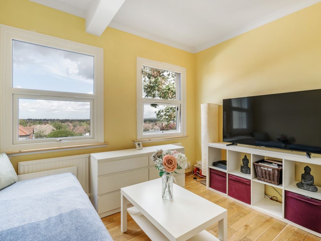 1 bed flat for sale in 68 Ringstead Road, Sutton, Surrey SM1, £260,000