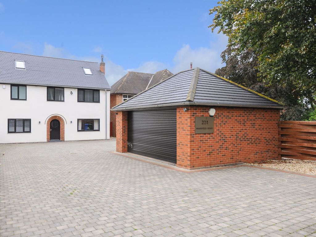 5 bed detached house for sale in Mansfield Road, Worksop S80 Zoopla