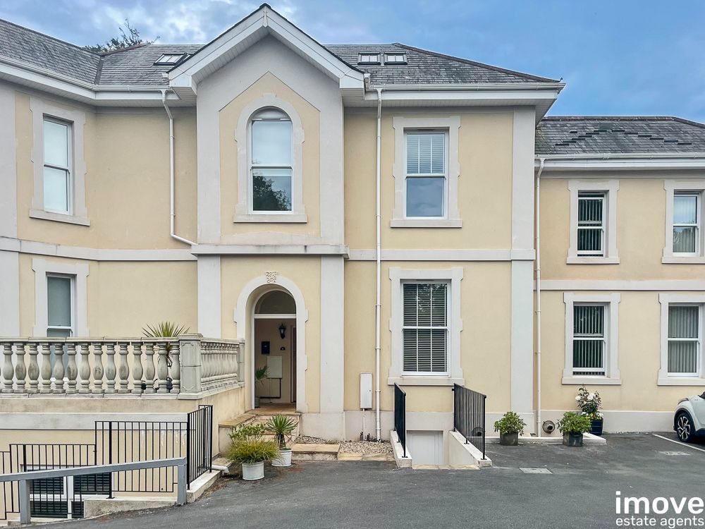 3 bed town house for sale in Torbay Court, Chelston Road, Torquay TQ2