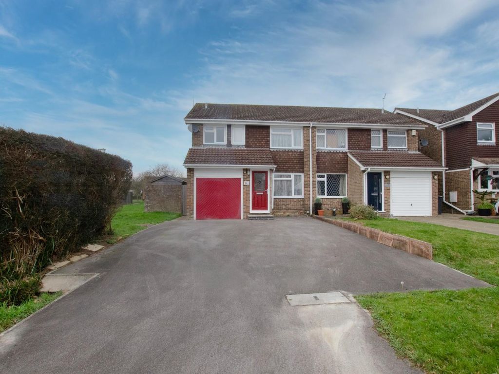 3 bed semidetached house for sale in Fair Oak Road, Eastleigh SO50, £325,000 Zoopla