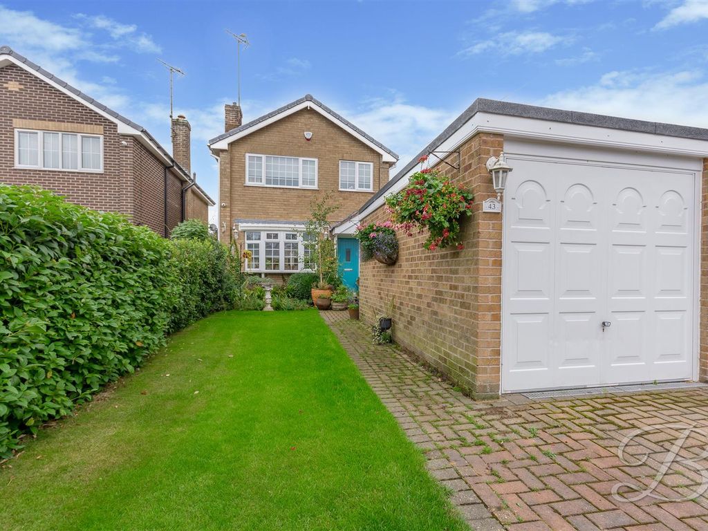 3 bed detached house for sale in Sandgate Avenue, Mansfield Woodhouse