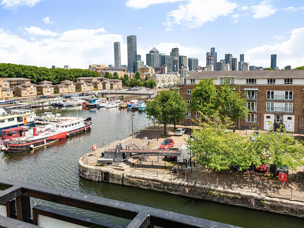 2 bed flat for sale in Rope Street, London SE16 Zoopla