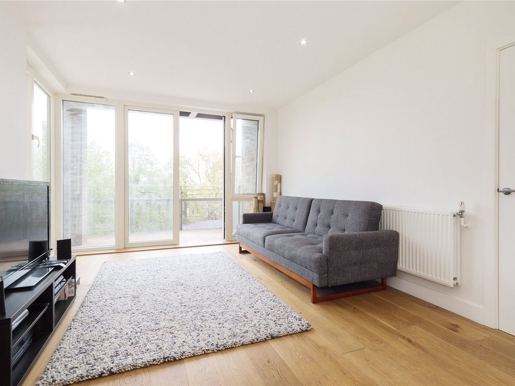 2 bed flat to rent in City Mill Apartments, Lee Street, Haggerston