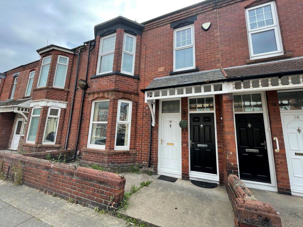 Lyndhurst Street, South Shields NE33  