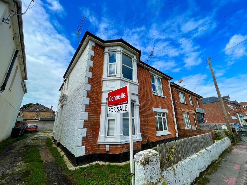 3 bed flat for sale in Morley Road, Southbourne, Bournemouth BH5 Zoopla