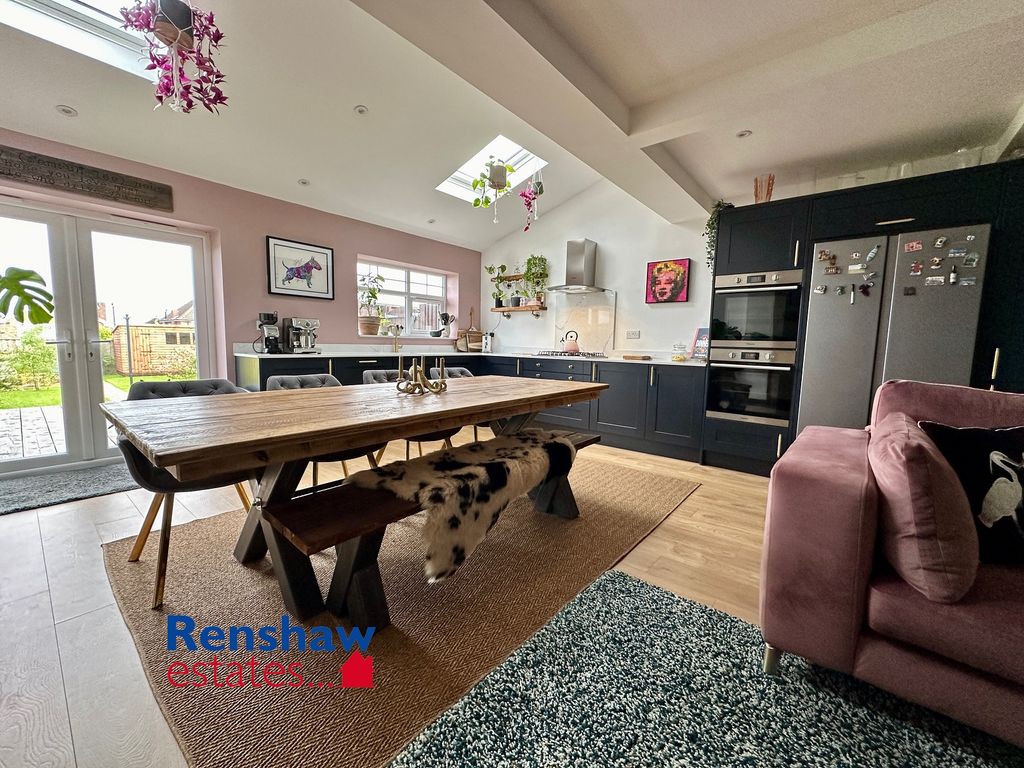 3 bed semidetached house for sale in Longfield Crescent, Ilkeston, Derbyshire DE7, £275,000