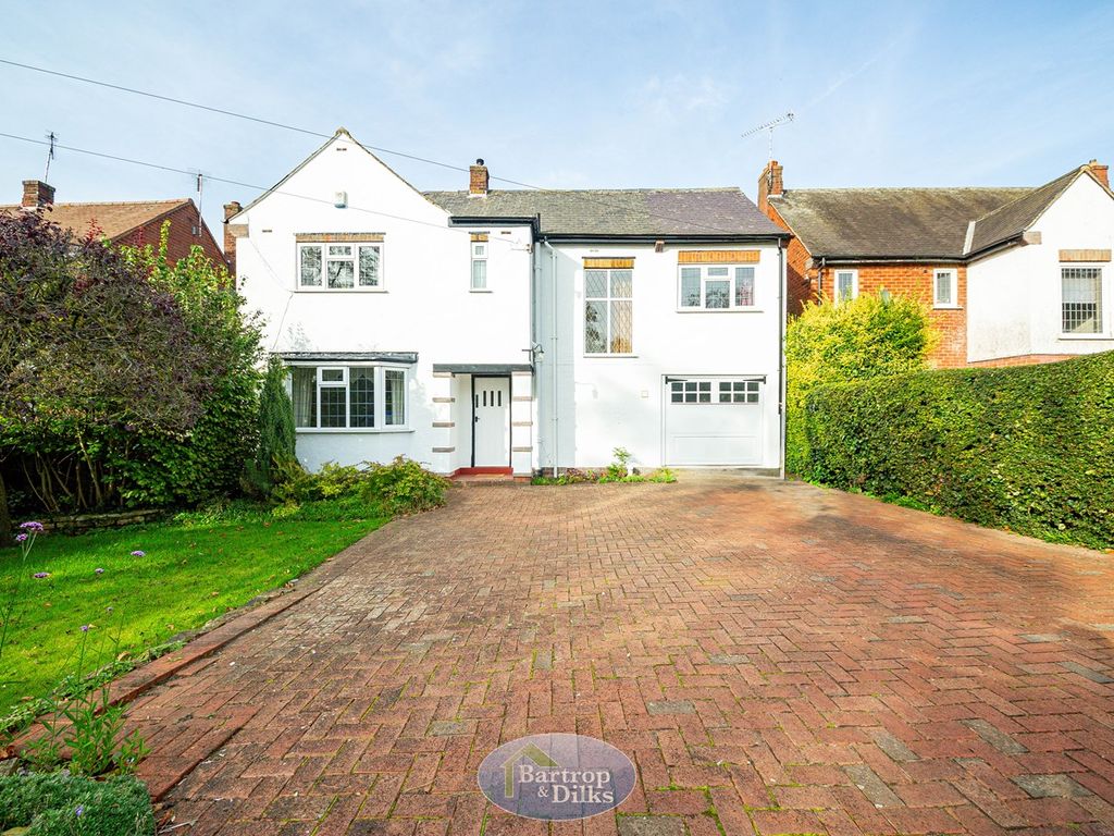 4 bed detached house for sale in Thievesdale Lane, Worksop S81, £