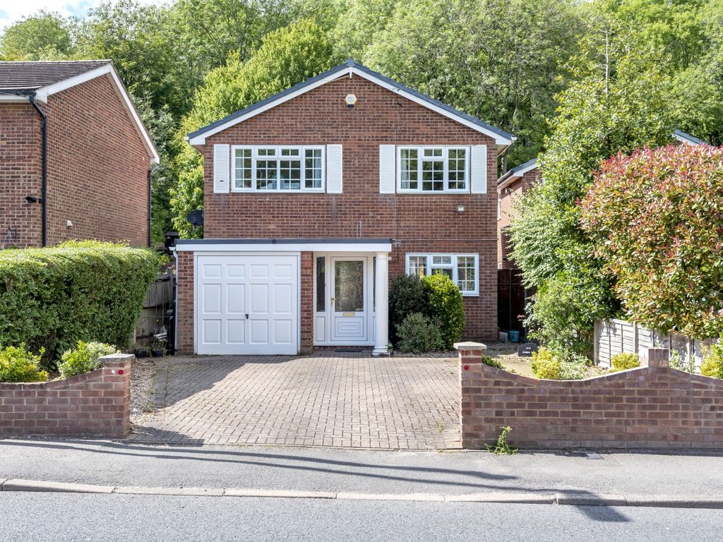 4 bed detached house for sale in Kings Road, Biggin Hill, Westerham