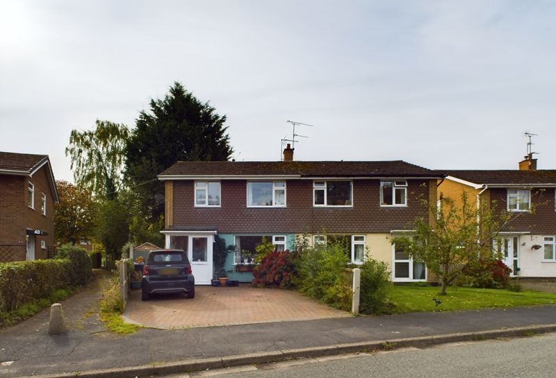 3 bed semidetached house for sale in Meadow Drive, Shifnal, Shropshire