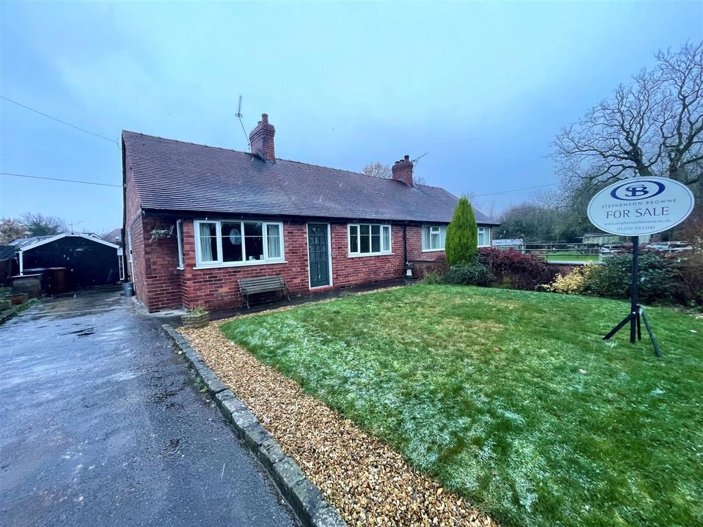 2 bed semidetached bungalow for sale in Mill Lane, Moston, Sandbach
