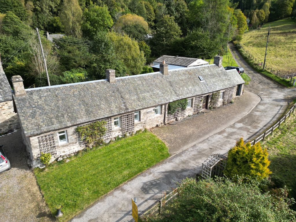 3 bed detached bungalow for sale in Dowally, Ballinluig, Pitlochry PH9