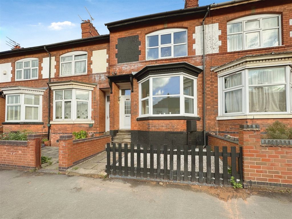 3 bed terraced house for sale in Welford Road, Knighton Fields