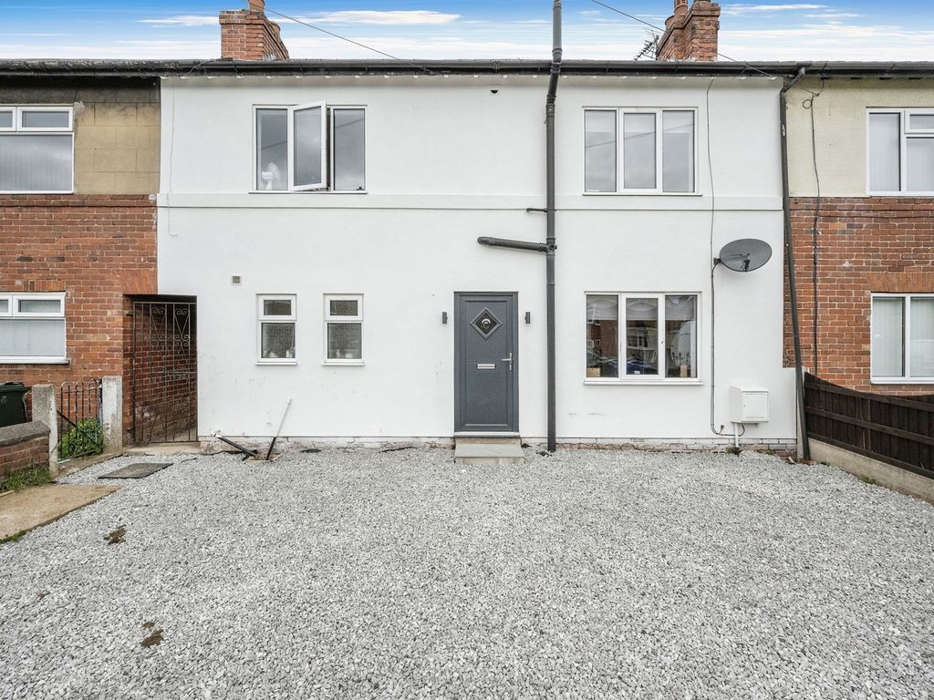 3 bed terraced house for sale in Beech Road, Skellow, Doncaster DN6