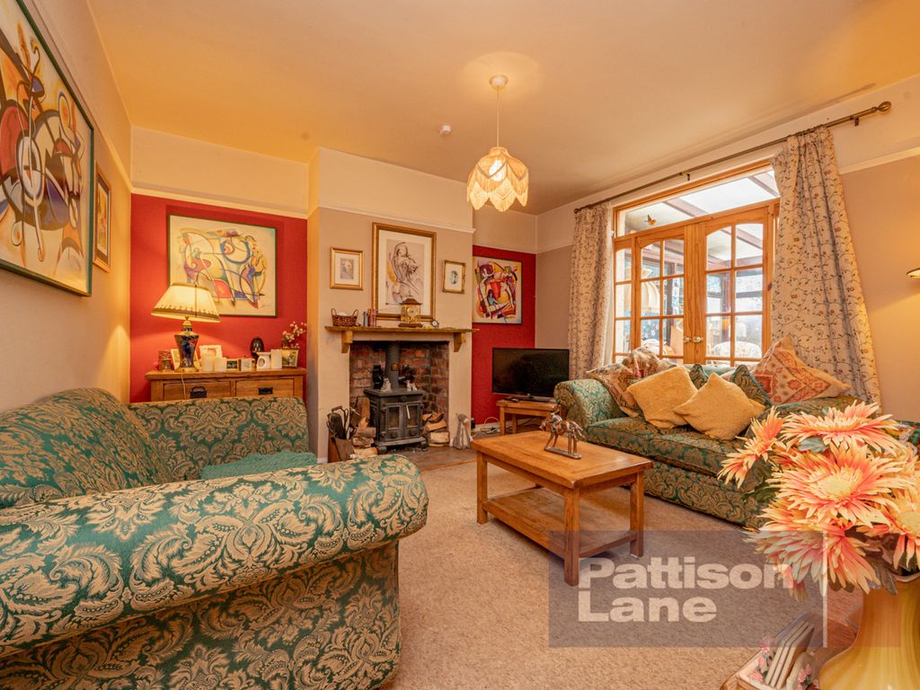 The Oval, Kettering NN15  