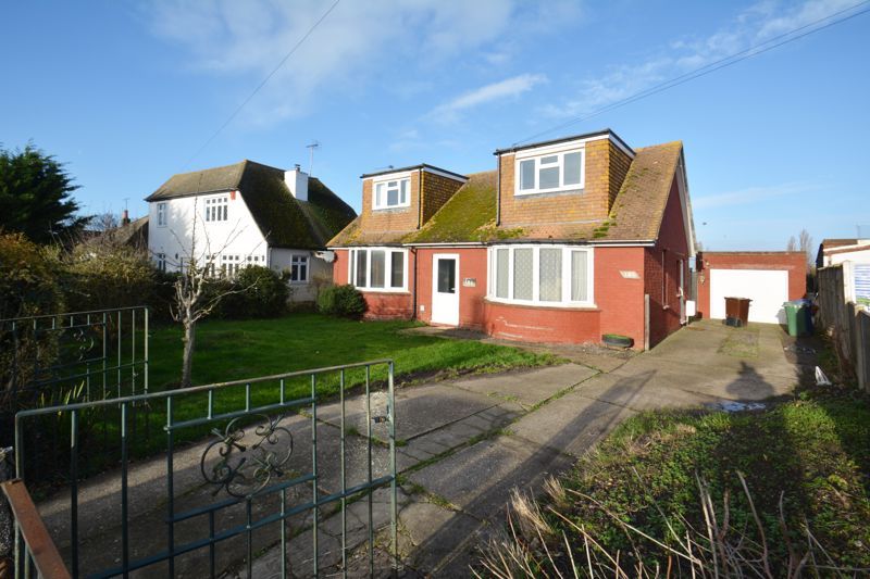 5 bed detached bungalow for sale in Queenborough Road, Halfway, Sheerness ME12, £395,000 Zoopla
