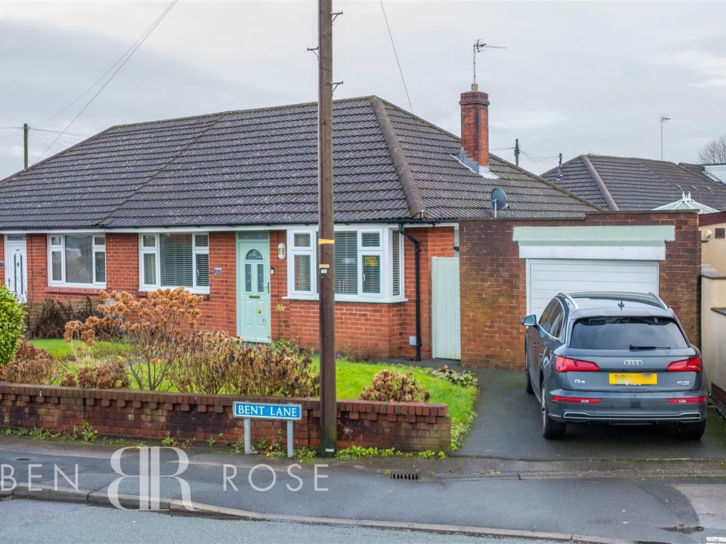2 bed semidetached bungalow for sale in Bent Lane, Leyland PR25, £