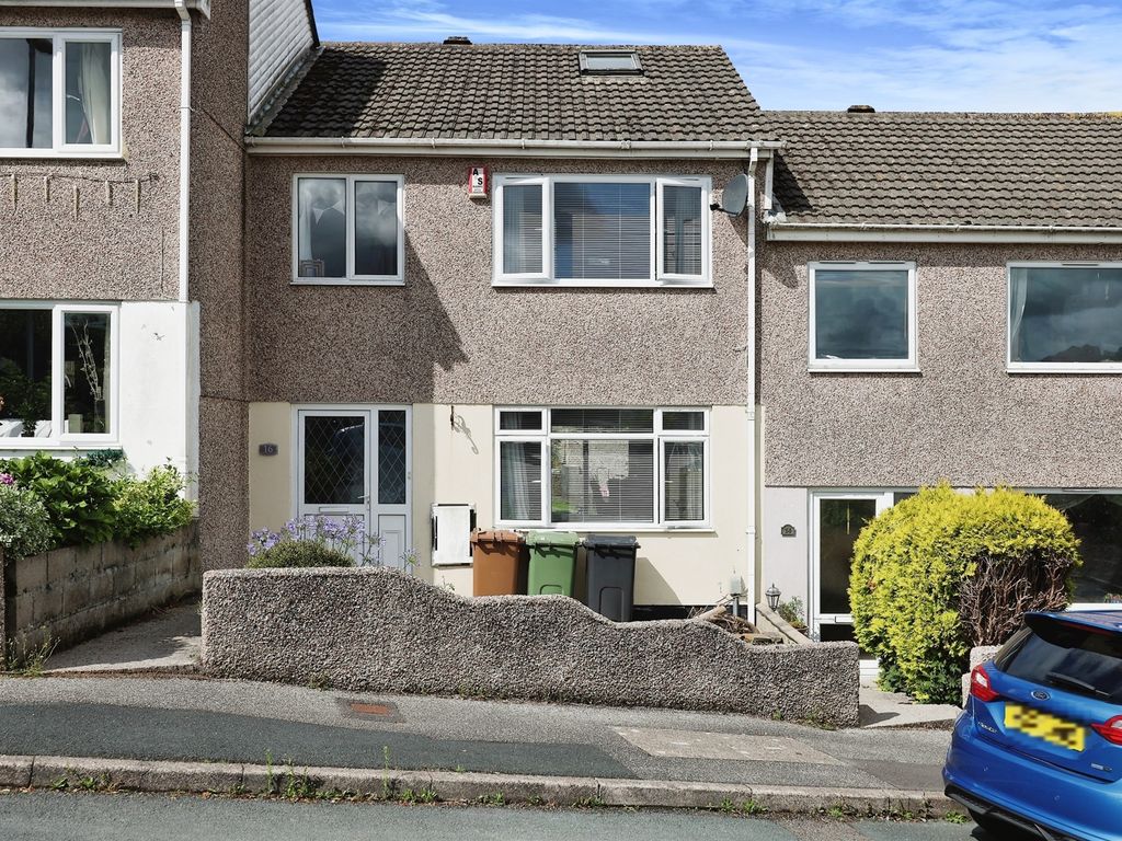 3 bed terraced house for sale in Bellingham Crescent, Plympton