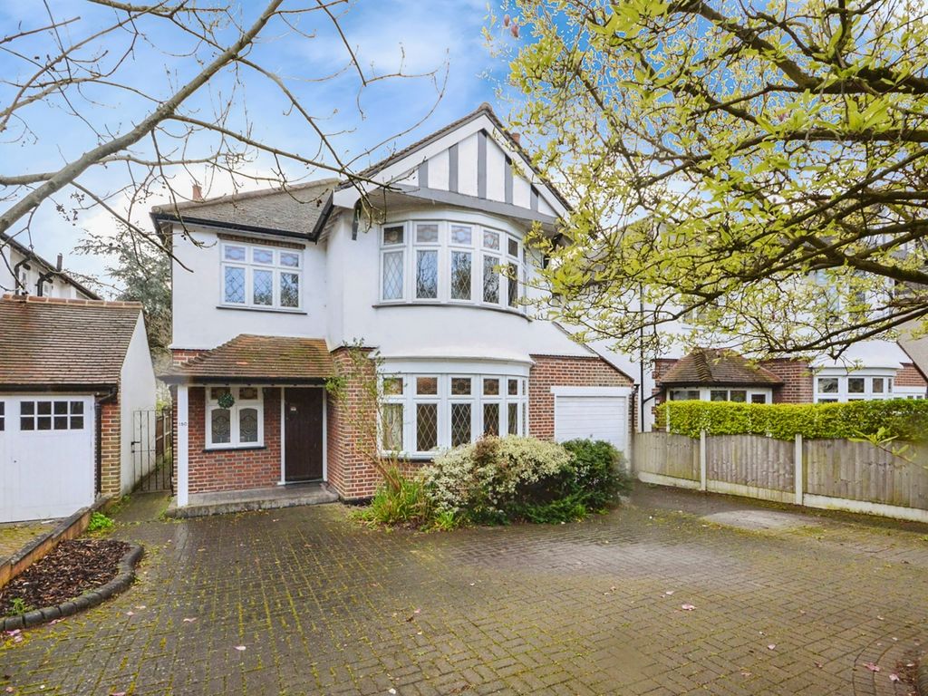4 bed detached house for sale in Main Road, Gidea Park, Romford RM2, £