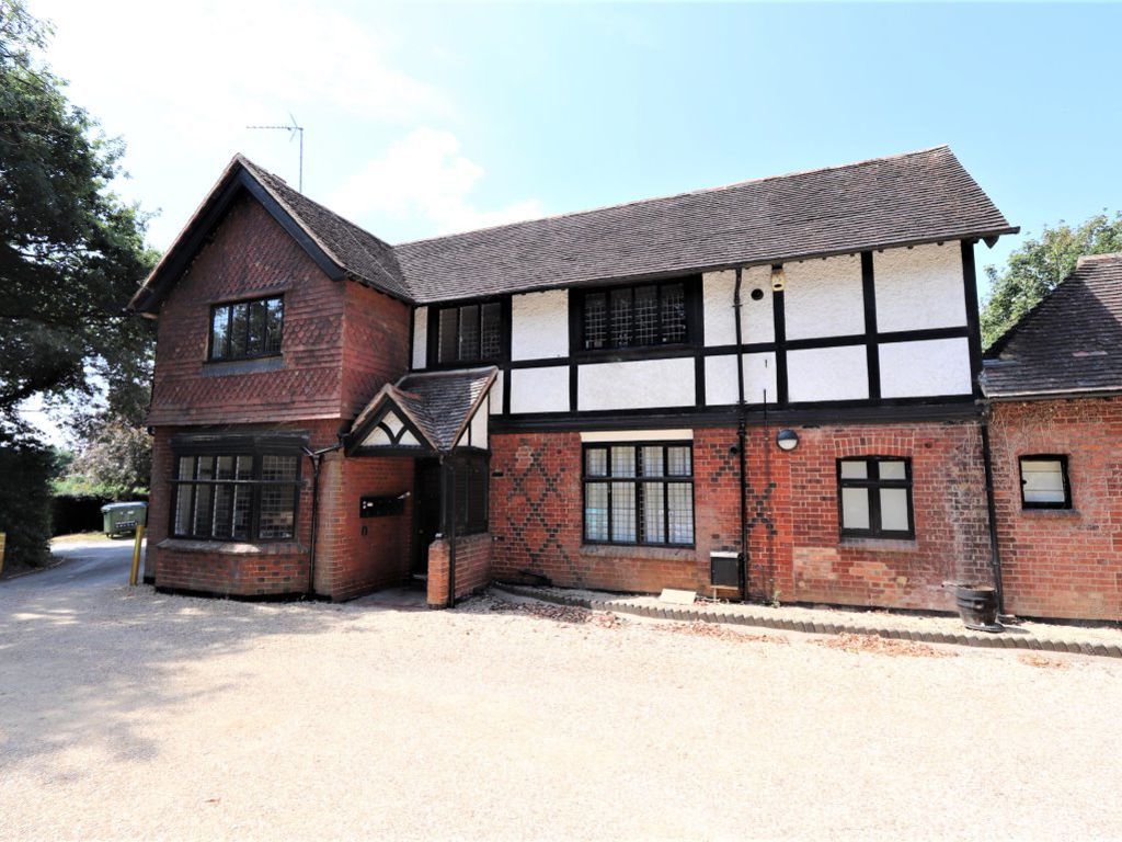 1 bed flat to rent in Leighton Road, Wing, Leighton Buzzard LU7, £800