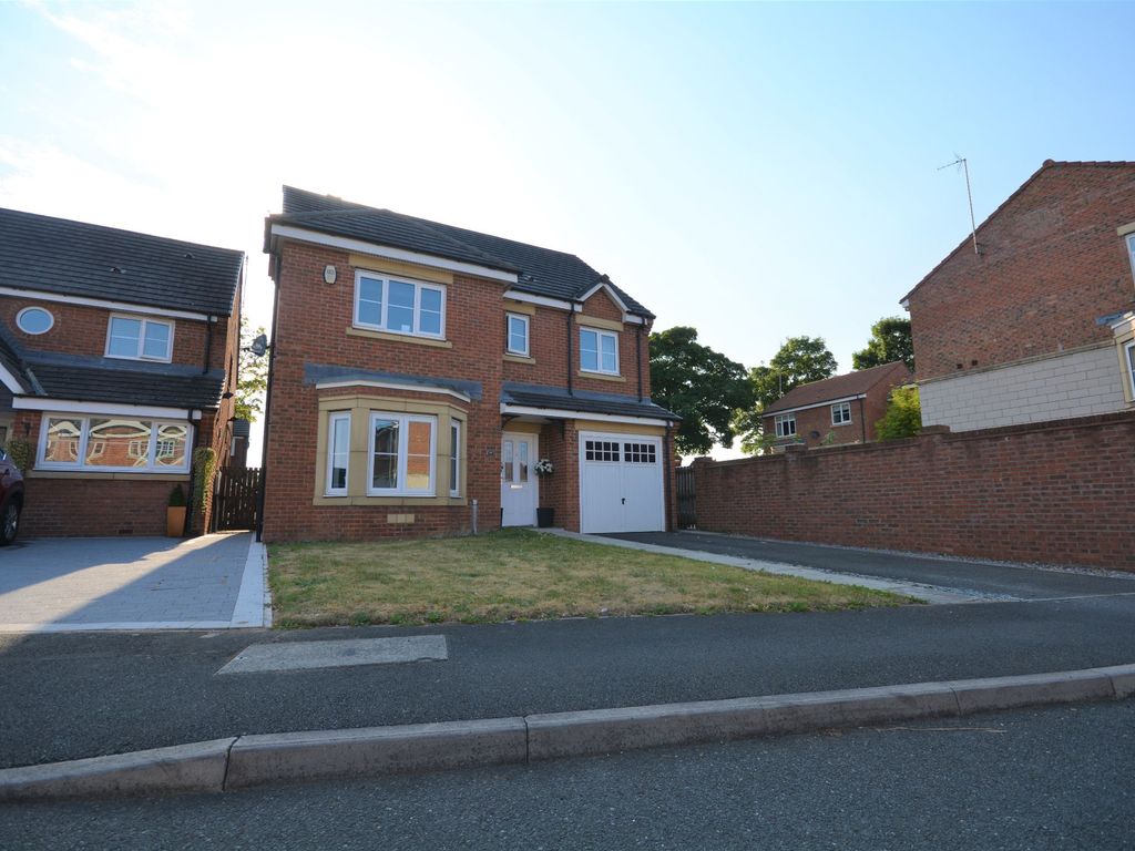 4 bed detached house to rent in Highfield Rise, Chester Le Street DH3