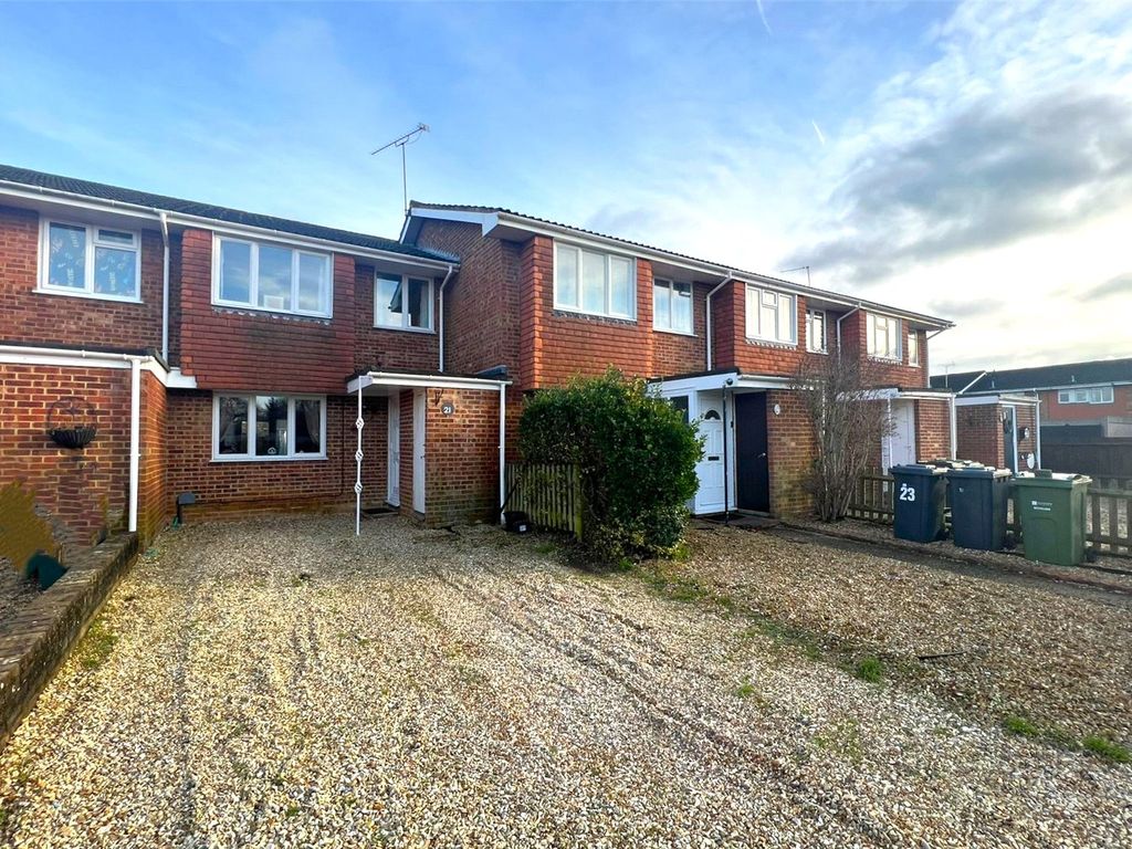 3 bed terraced house for sale in Lambourne Way, Tongham, Farnham