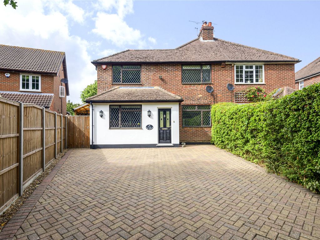 4 bed semidetached house for sale in West End, Woking GU24 Zoopla