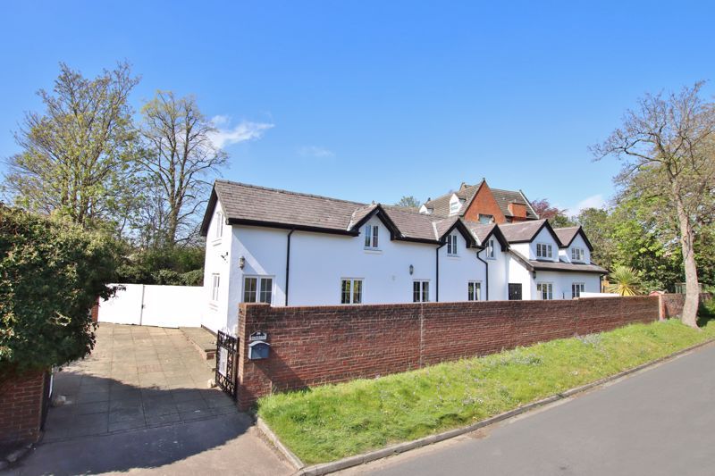 4 bed detached house for sale in Foxdale Close, Oxton, Wirral CH43 Zoopla