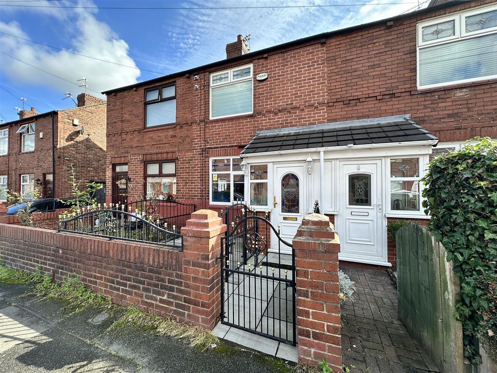 2 bed property for sale in Malvern Road, St. Helens WA9, £100,000 Zoopla